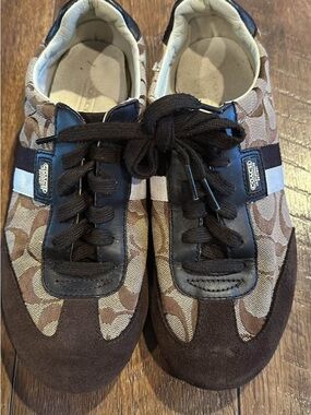 Coach Joss Sneakers Lace Up SignatureCanvas and Suede